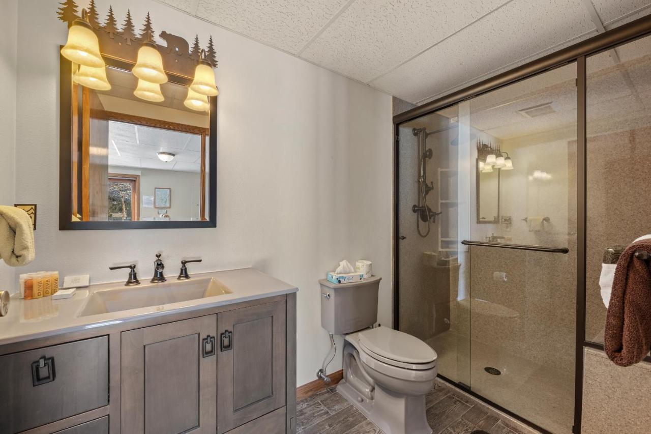 Lily Mountain Lodge - Amazing Mountains Views, Private Hot Tub, Great Location Естес Парк Екстериор снимка
