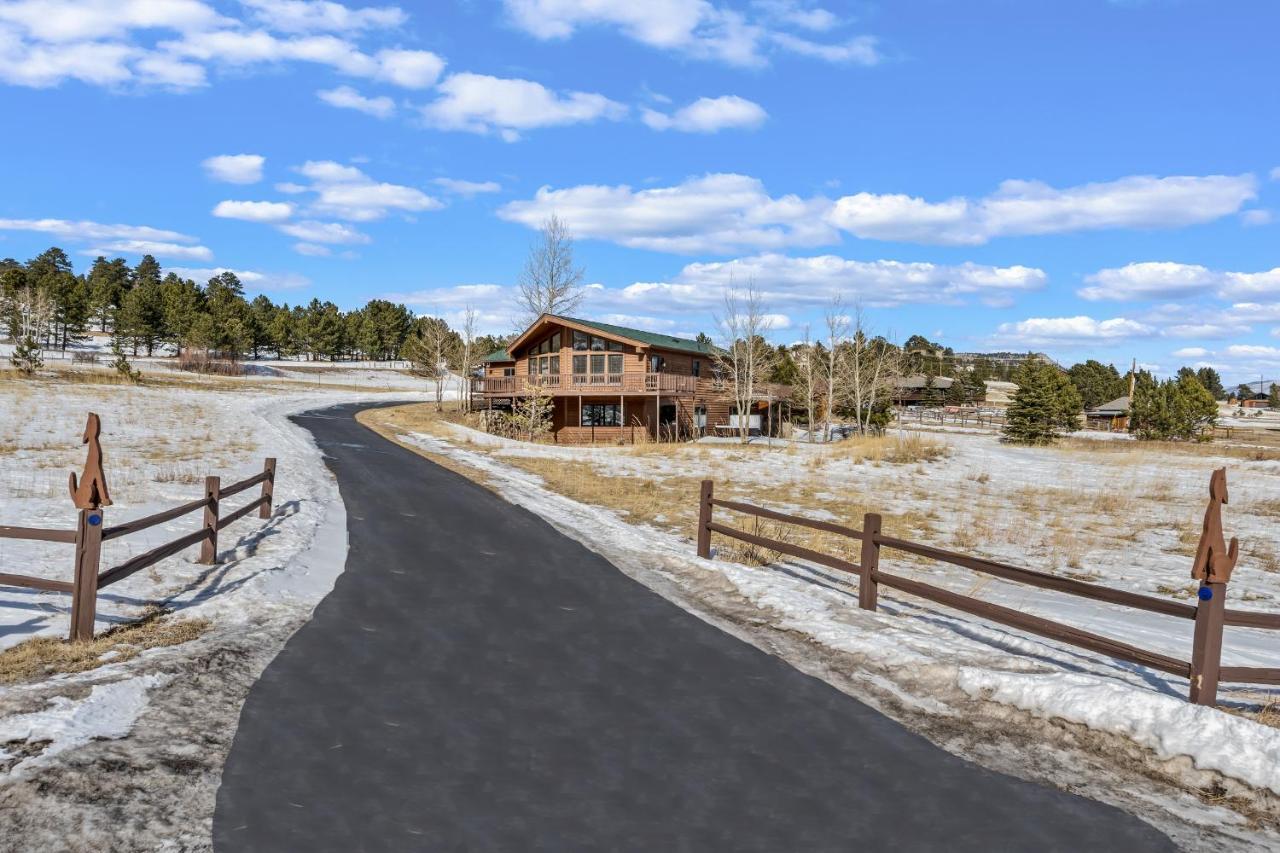 Lily Mountain Lodge - Amazing Mountains Views, Private Hot Tub, Great Location Естес Парк Екстериор снимка